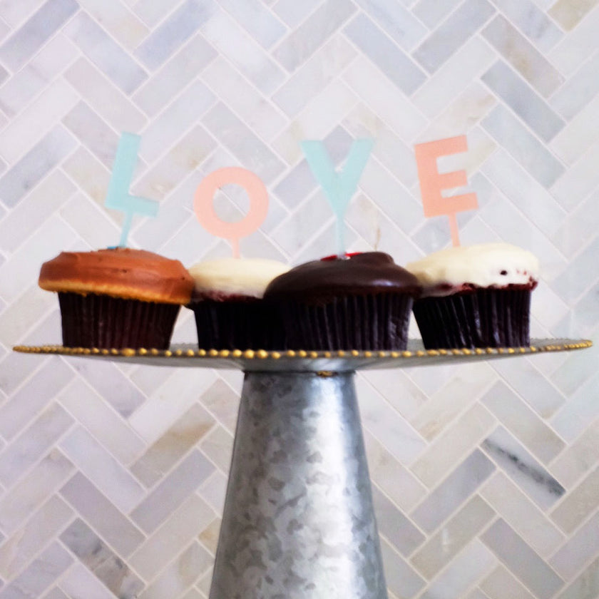 LOVE Cupcake Topper