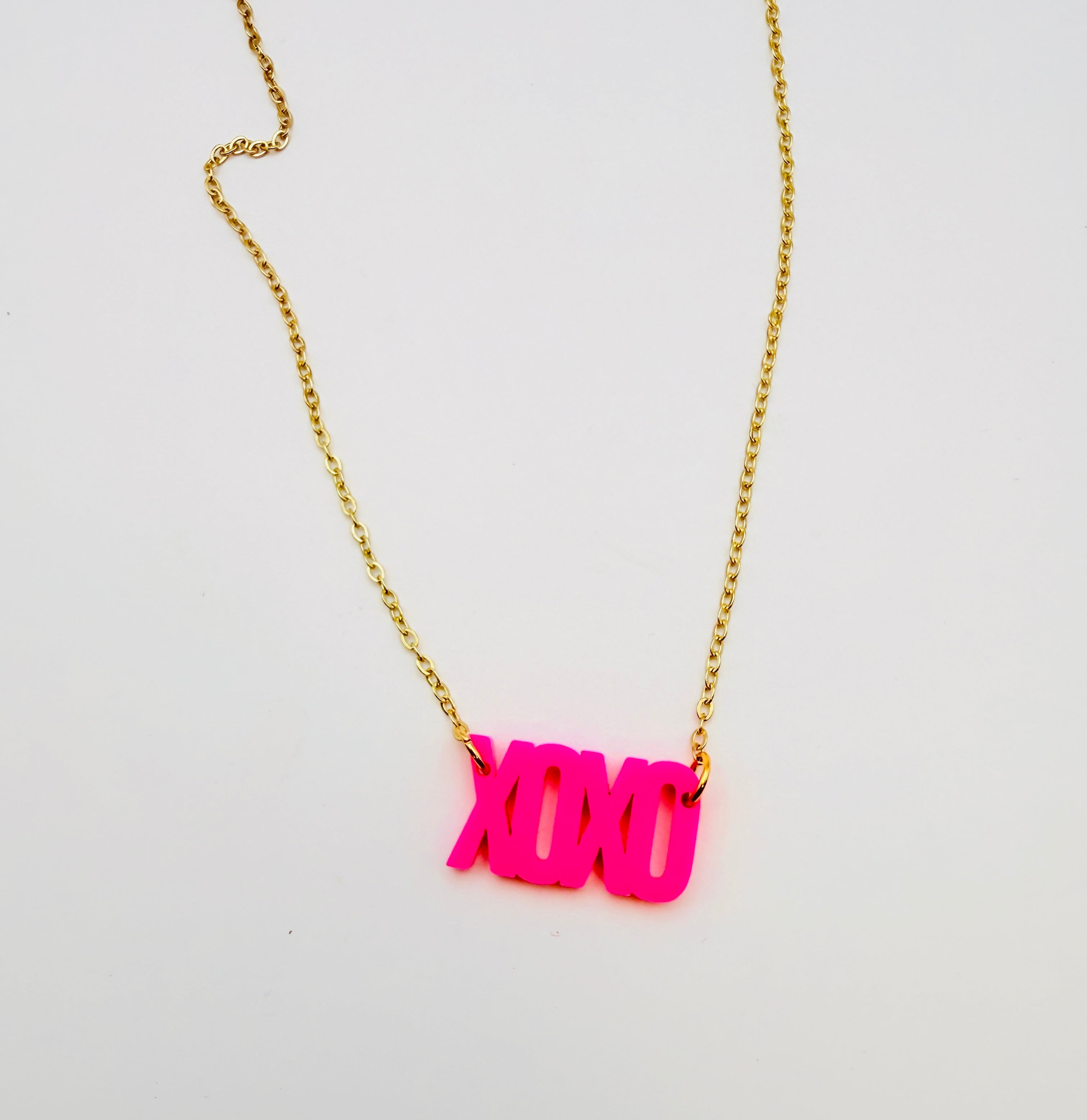 XOXO Necklace